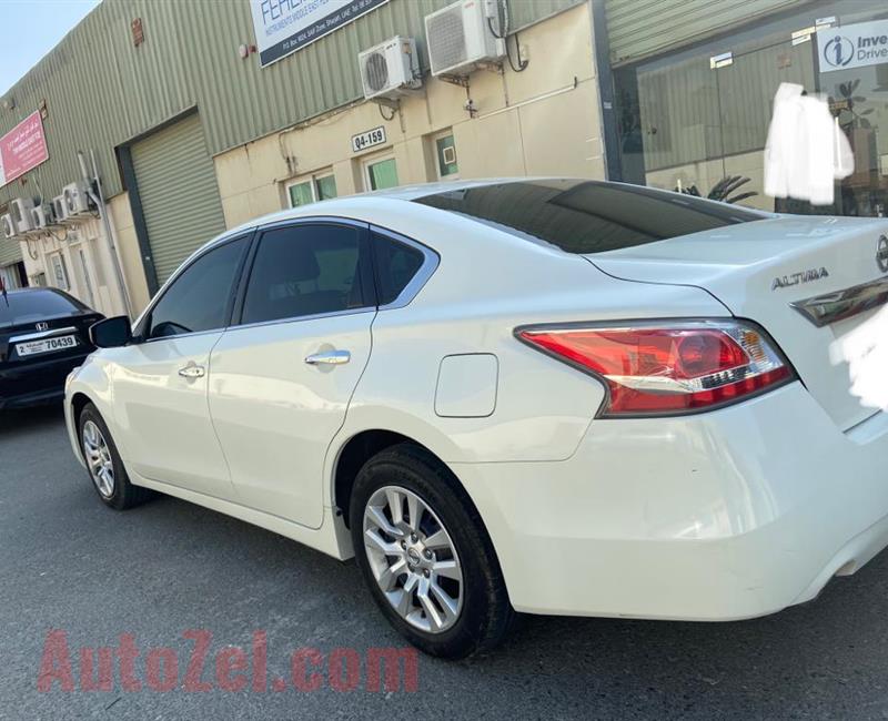 Nissan Altima _ 2015