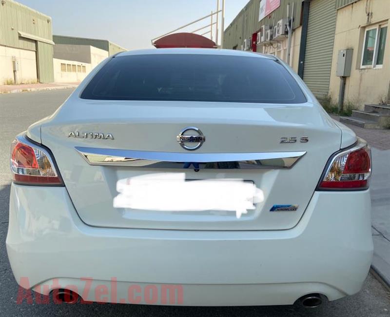 Nissan Altima _ 2015