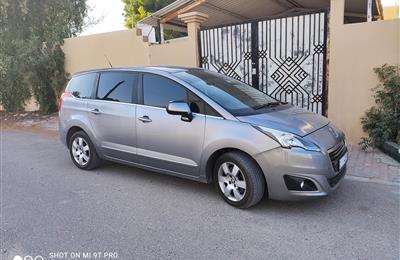 Peugeot 5008 Model 2016 Under Warranty