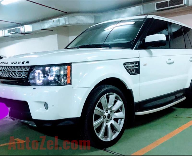 Range Rover Sport Supercharged 2012 144400 kilometers Two keys Harman Kardon Logic 7 speakers Fully Automatic Leather and Automatic seats Sunroof Accident free