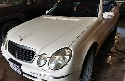مرسيدس E350 - 2006 بحالة ممتازة 