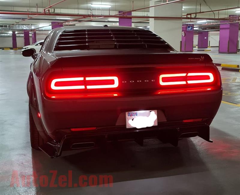 Dodge Challenger Scatpack 392 SRT 6.4 Widebody