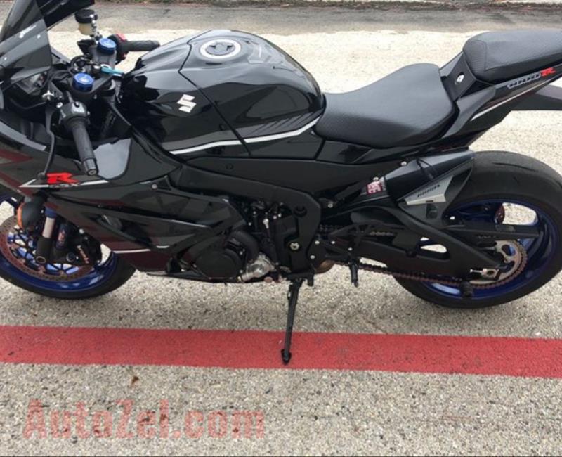 2018 Suzuki gsx r1000cc available for sale