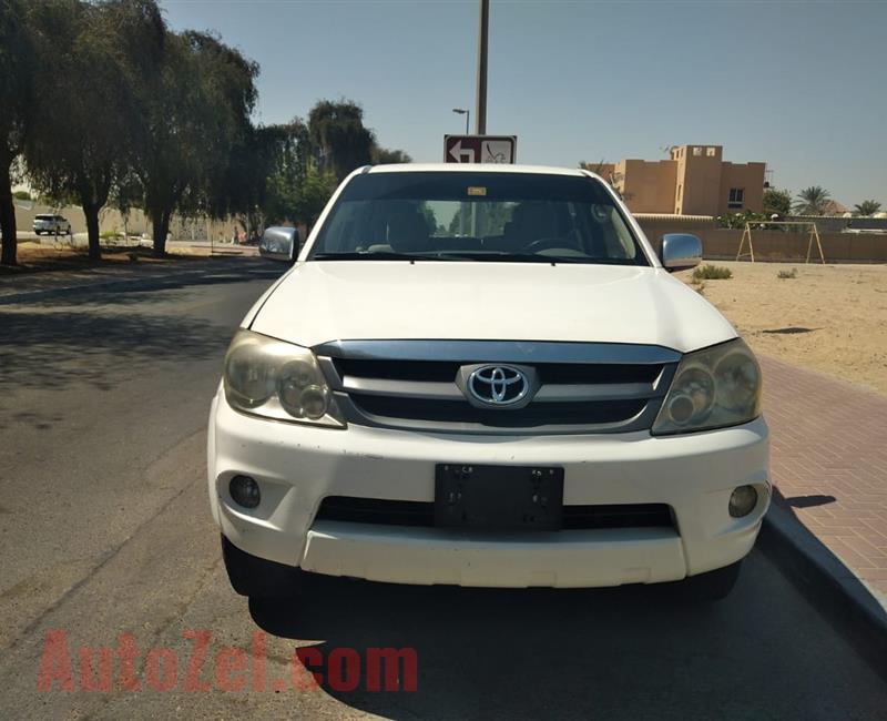 Toyota Fortuner SR5 2008 GCC in Excellent Condition for Sale 
