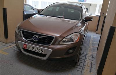 2010 Volvo XC 60 Dh15000