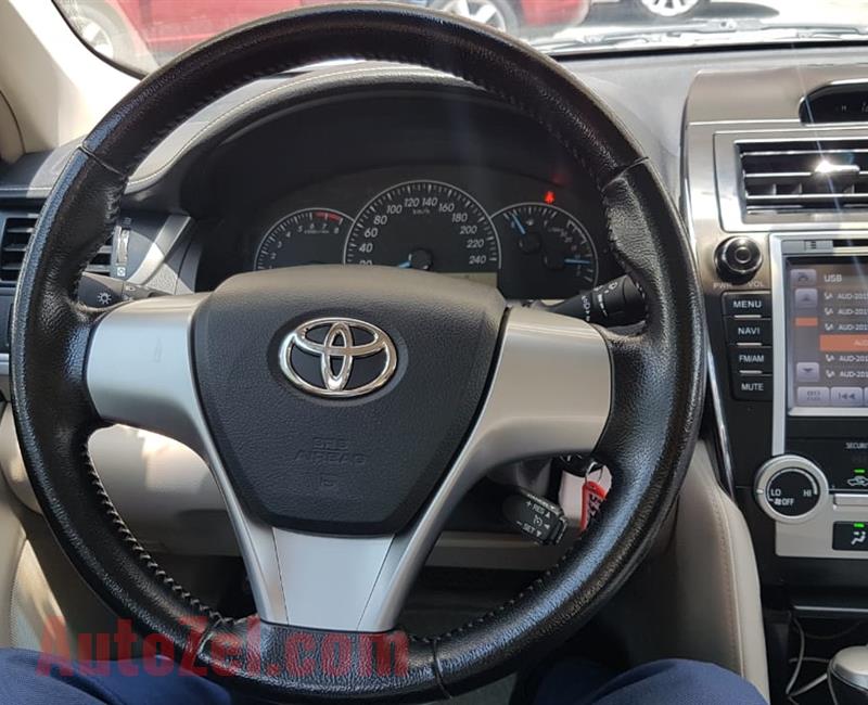 Toyota Camry SE  2015 GCC