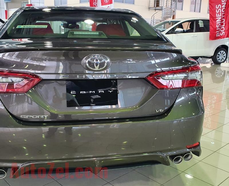 2019 Toyota Camry Sport