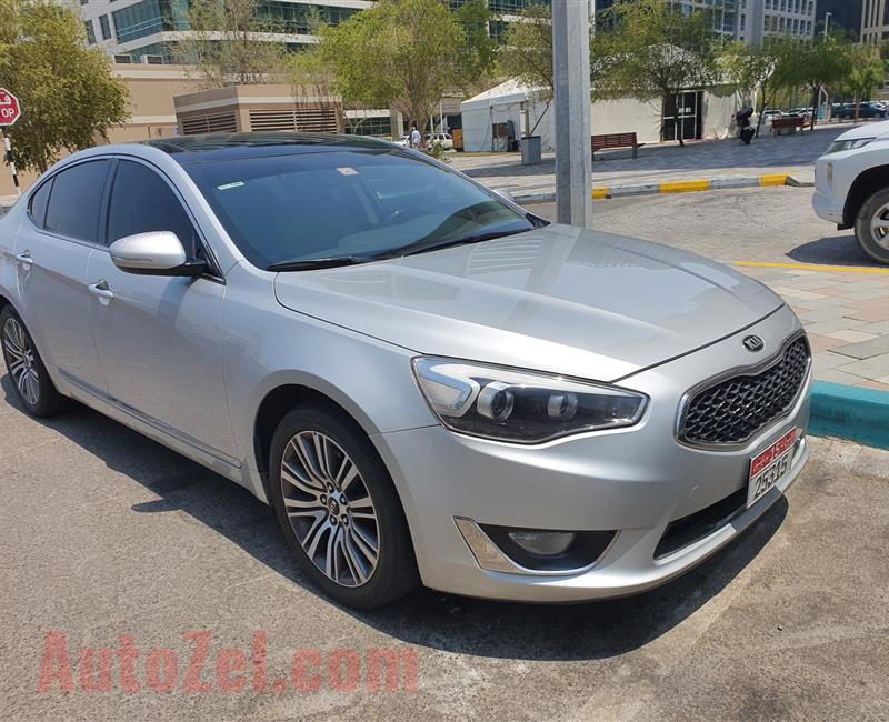 Kia Cadenza 2015 full history service one owner 