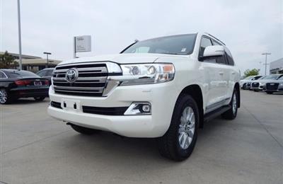 2016 V8 Toyota Land Cruiser GXR