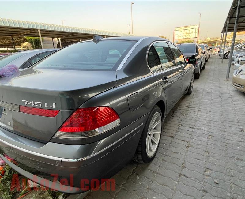 BMW 745Li 2005