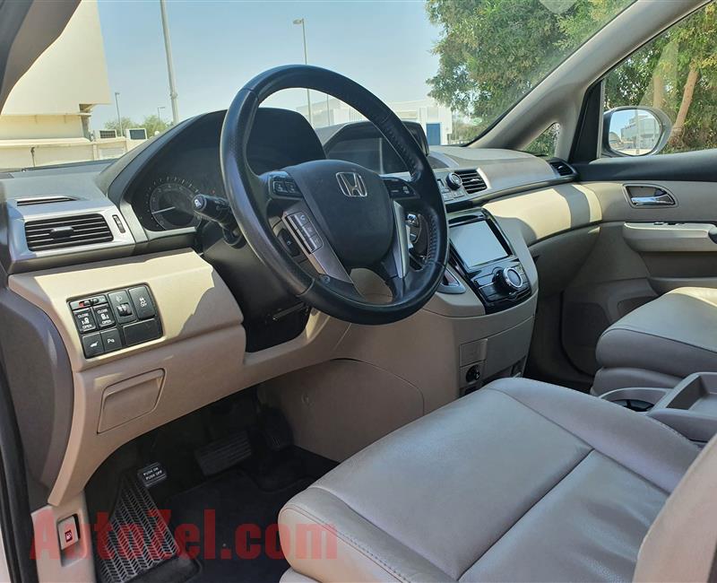 Honda Odyssey EX-L 2014 Excellent condition 