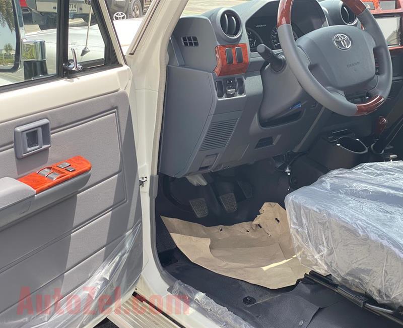 تويوتا لاند كروزر هارد توب  2020 (جديد)  GRJ71 3 Door, Petrol 4.0L, Wooden Interior