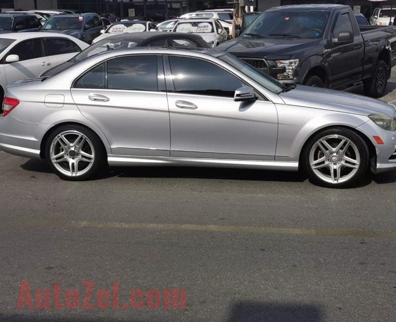 Mercedes c300 model 2011