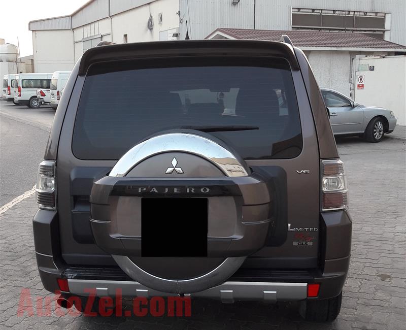 2013 Mitsubishi Pajero GLS 3.5L | GCC |