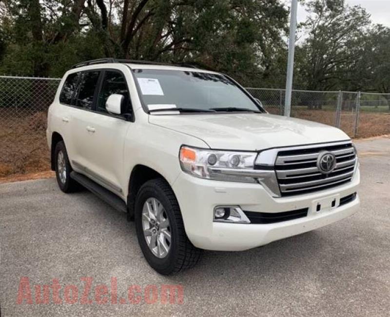 2020 Toyota Land Cruiser VXR V8 5.7