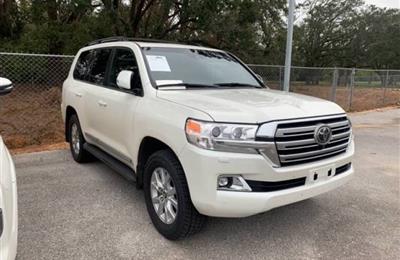 Clean 2020 Toyota Land Cruiser VXR V8 5.7 