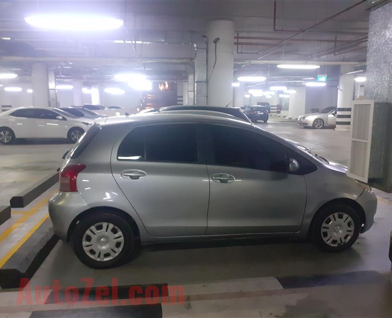 Toyota yaris 2008 1.3l in a good condition
