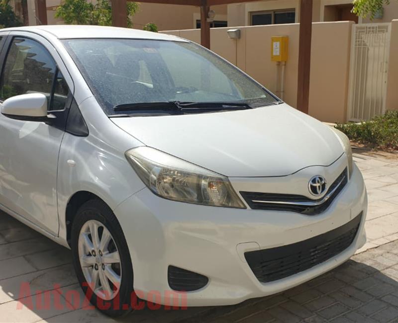 Toyota Yaris Gcc 2014 SE+ Extremely clean no accident