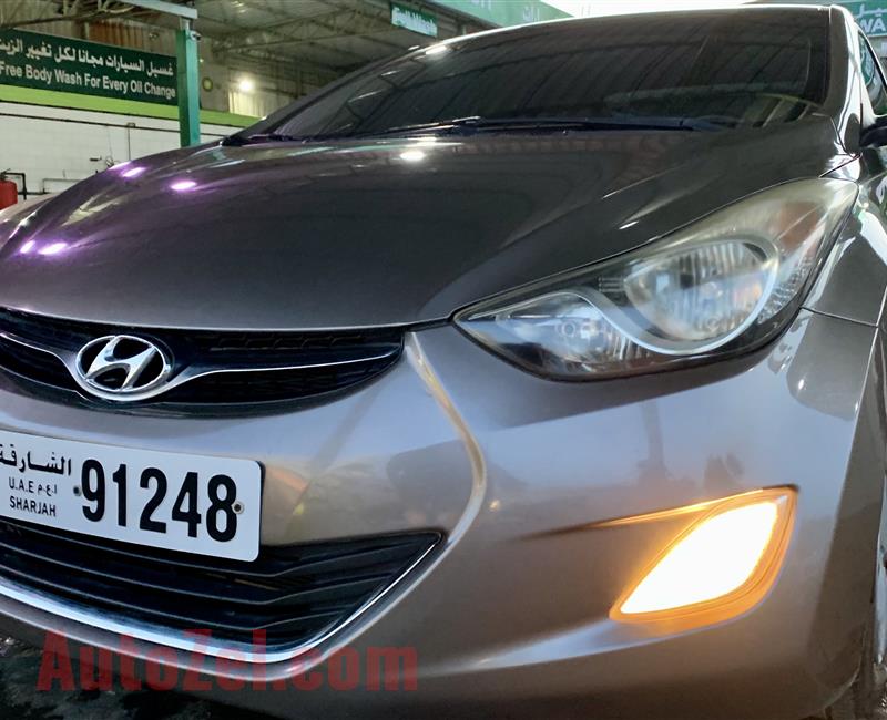 Hyundai Elantra 2014 GCC in perfect condition