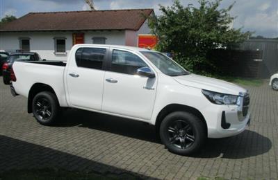 2022 Toyota Hilux Double Cab Comfort 4x4, Navigation,...