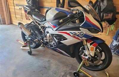 2020 BMW S 1000RR whatsapp... +1 438-255-3341