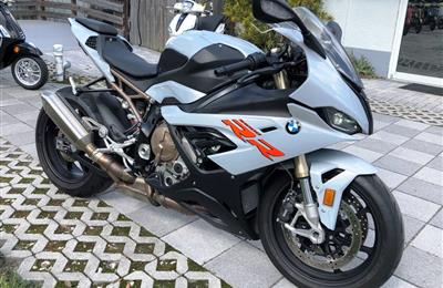 2020 BMW S 1000RR  whatsap: +17065928506