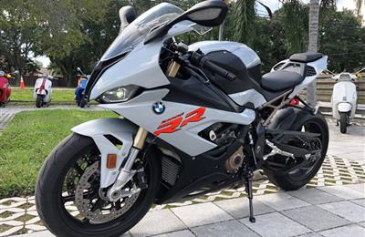 BMW S 1000RR whatsapp... +639276041208