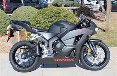 2020 HONDA CBR600RR whatsapp... +639276041208