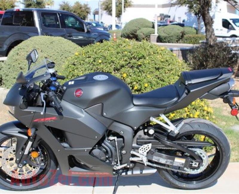 2020 HONDA CBR600RR whatsapp...+1(438)255-3341