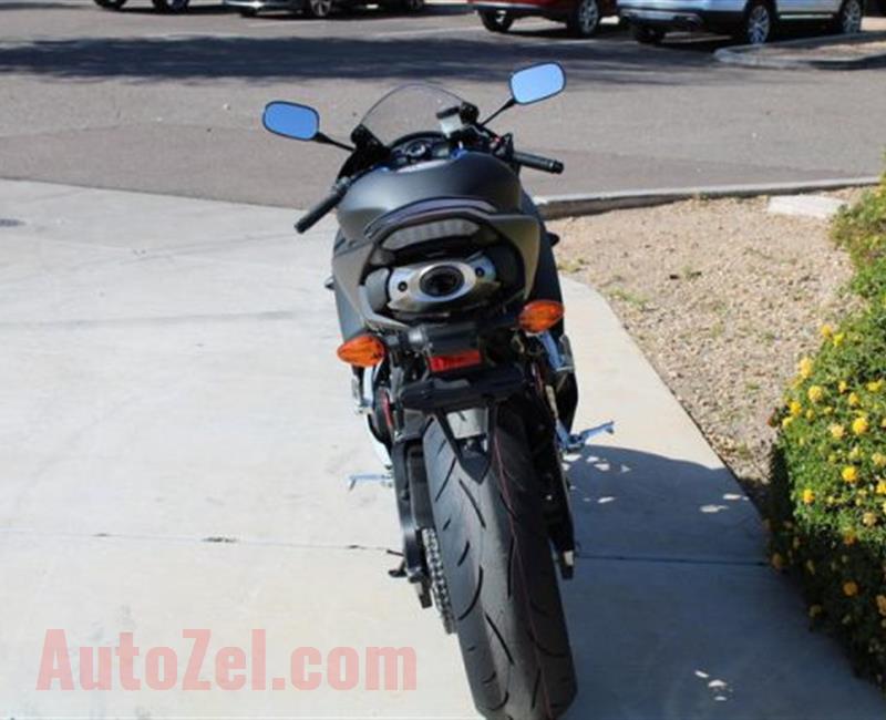 2020 HONDA CBR600RR whatsapp...+1(438)255-3341