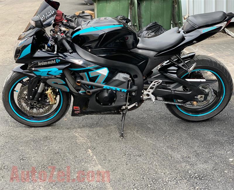 2017 Suzuki gsxr 750, whaysapp +971564792011