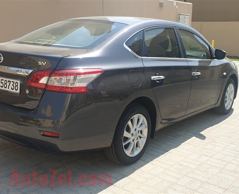 Nissan Sentra SV 2018 Gcc extremely clean low mileage 