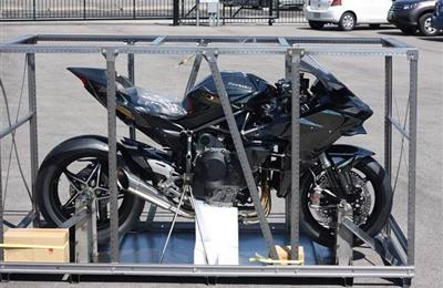 2016 Kawasaki Ninja H2R WhatsApp +17203061962