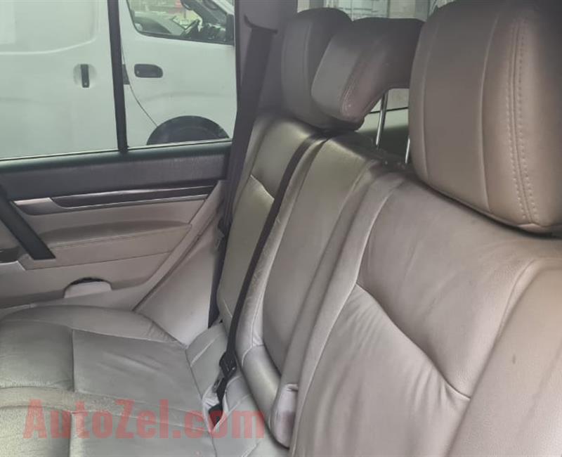 Pajero 2013 Single Owner  Full Options Aed.37500