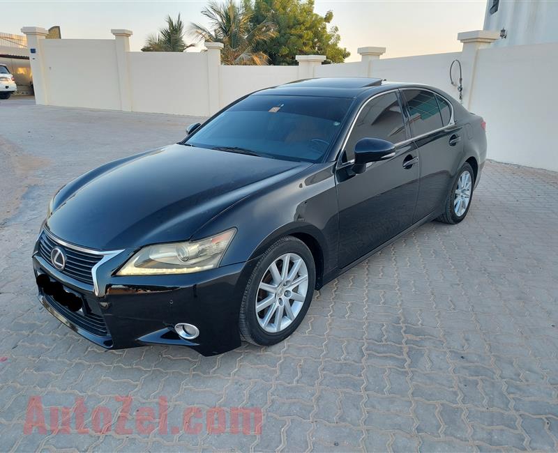 لكزس GS350 موديل 2013 وارد اليابان الممشى 144000 كم مطلوب 41000 قابل للتفاوض للتواصل واتساب 0557757673