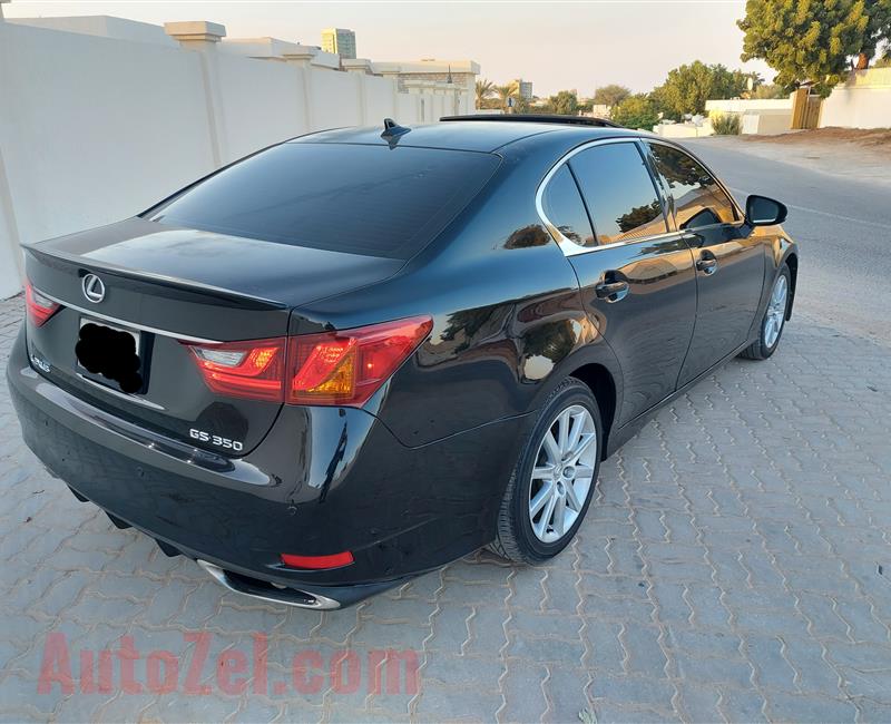 لكزس GS350 موديل 2013 وارد اليابان الممشى 144000 كم مطلوب 41000 قابل للتفاوض للتواصل واتساب 0557757673