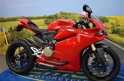 2018 DUCATI PANIGALE (Kindly contact me on whatsapp on...