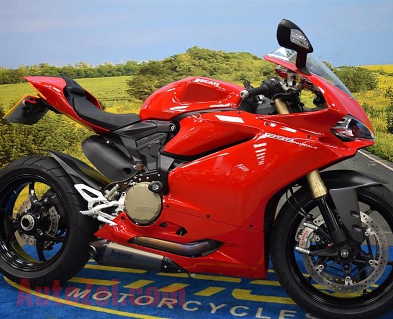 2018 DUCATI PANIGALE (Kindly contact me on whatsapp on +1(321)6082177
