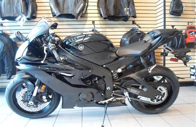 2020 YAMAHA R6 whatsapp... +1 438-255-3341