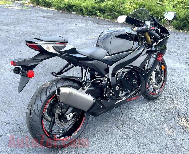 2019 Suzuki gsx r750cc available for sale