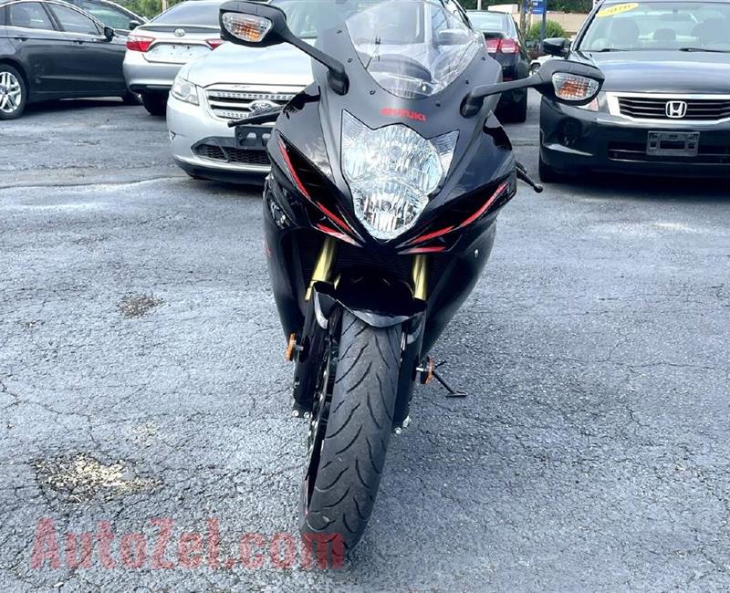 2019 Suzuki gsx r750cc available for sale