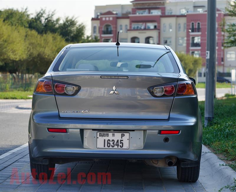 Mitsubishi Lancer EX, GCC Model 2015, 1.6L, millage: 68,000km, first owner, accident free, original paint