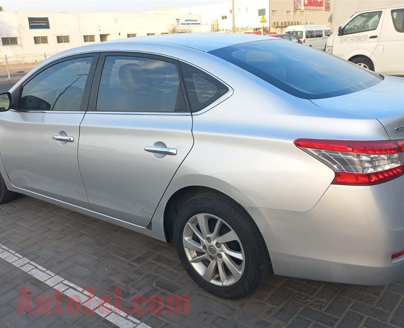 FOR SALE - NISSAN SENTRA 1.8S - MODEL 2015
