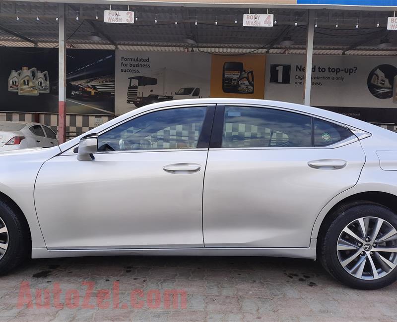 Lexus Es350 MODEL 2019 GCC 