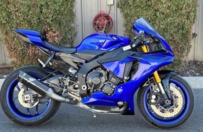 2018 Yamaha YZF-R1 For Sale  WhatsApp +13236413248
