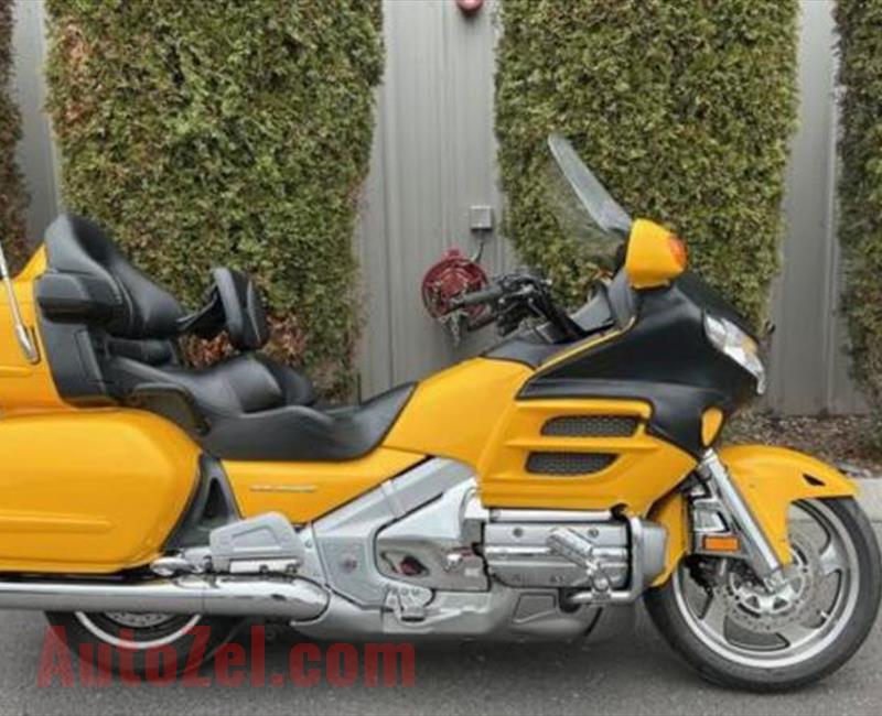 2016 Honda Gold Wing ABS WhatsApp +17203061962‬