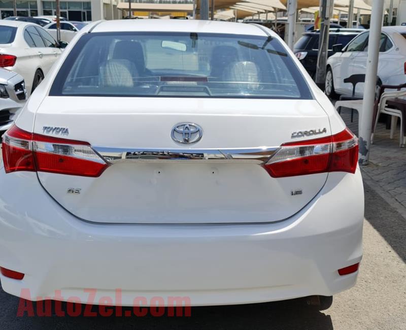 TOYOTA COROLLA 1.6  SE- 2015- white 145 000 KM- GCC SPECS