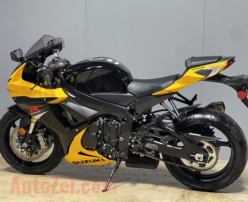 2017 Suzuki gsx r750cc available for sale