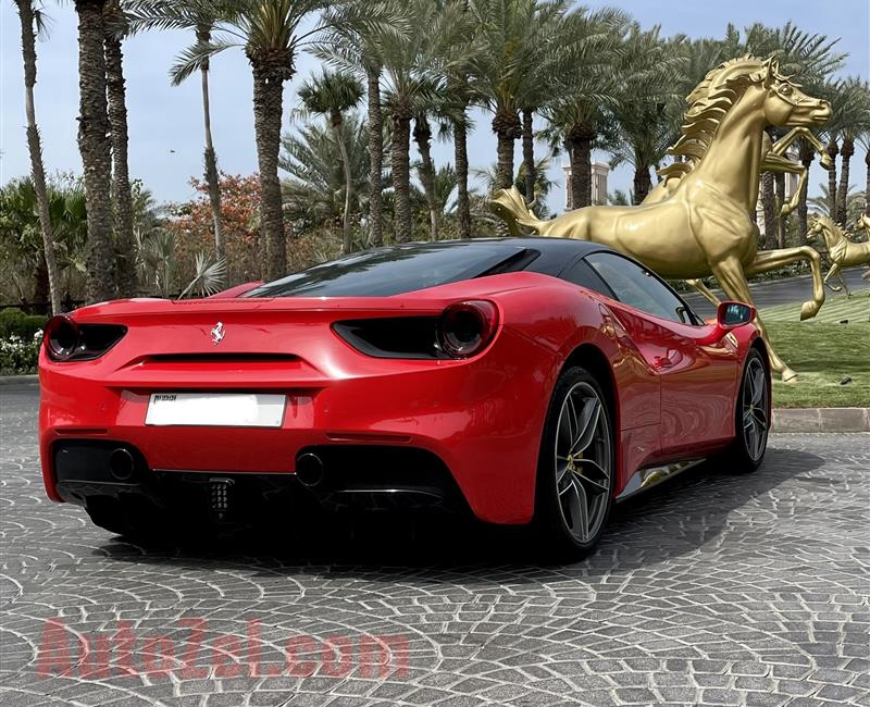 Ferrari 488 GCC full service history