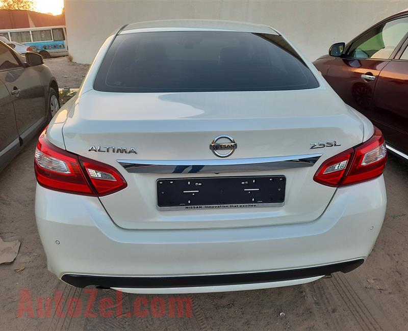 Nissan Altima SL MODEL 2017 